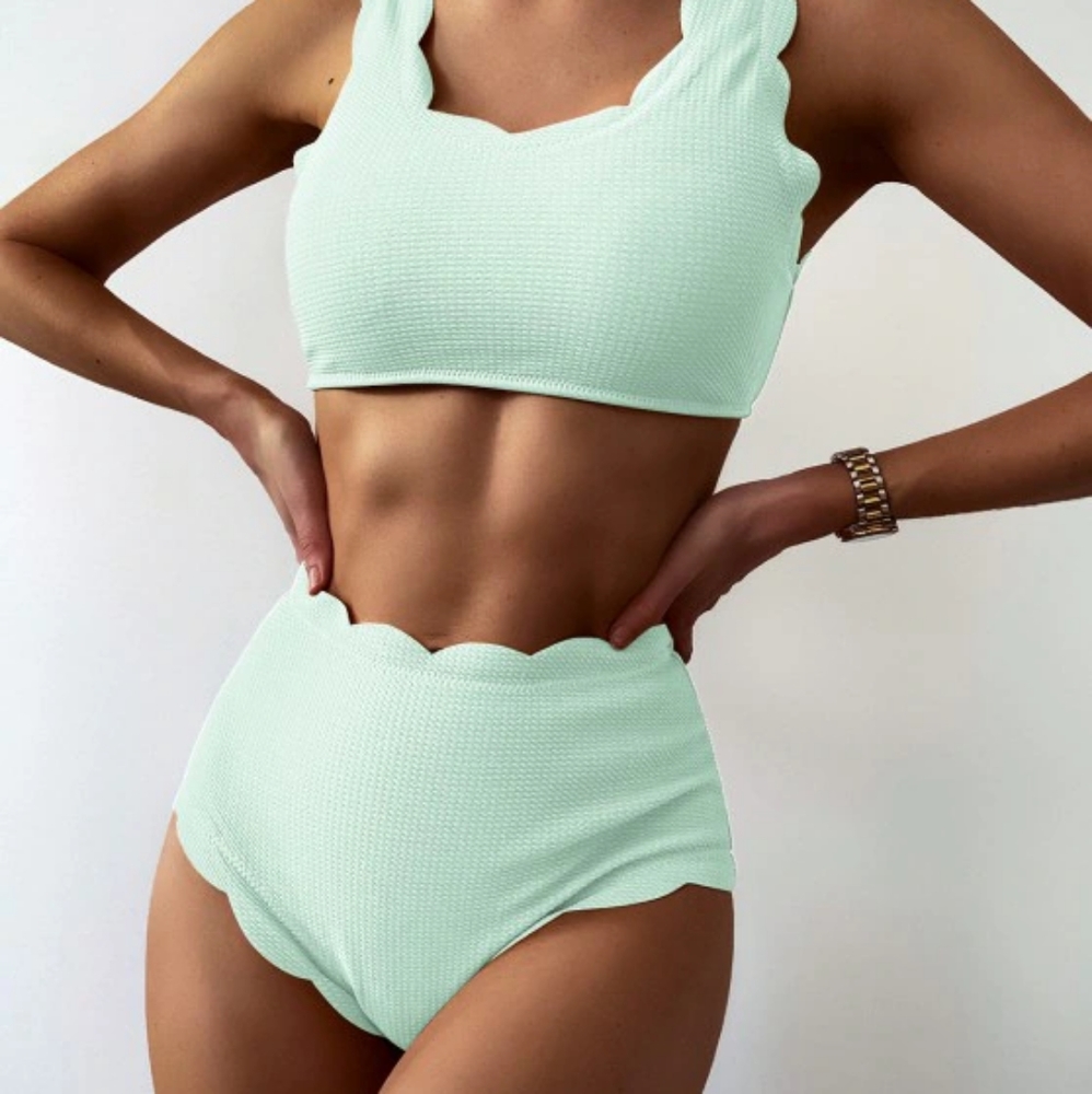 High waisted bikini